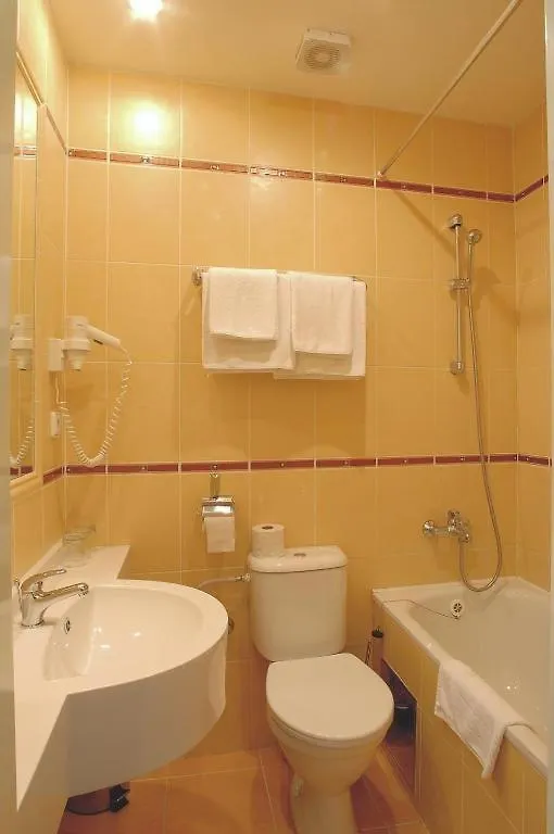 Hodinovy Hotel - Azil Pro Milinske Pary Prague Homestay